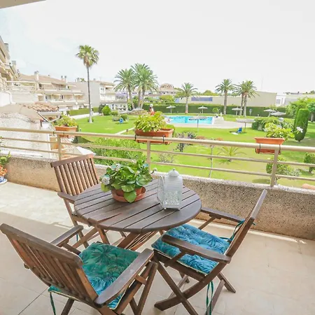 Precioso Eurogolden En Ideal Familias Apartment Cambrils